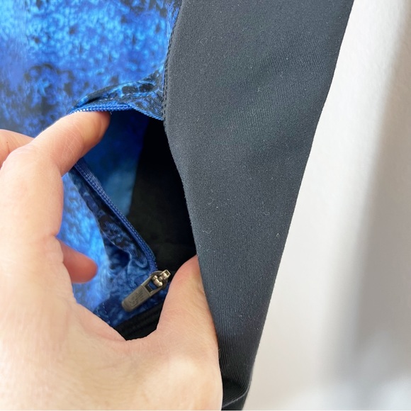 New Balance Heat 1/2 Zip Long Sleeve Pullover Blue & Black Size Small - Picture 9 of 11